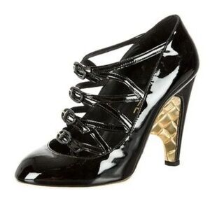 Chanel Black Patent Leather Gold
Tone Quilting Accents 4 Strap Heels!